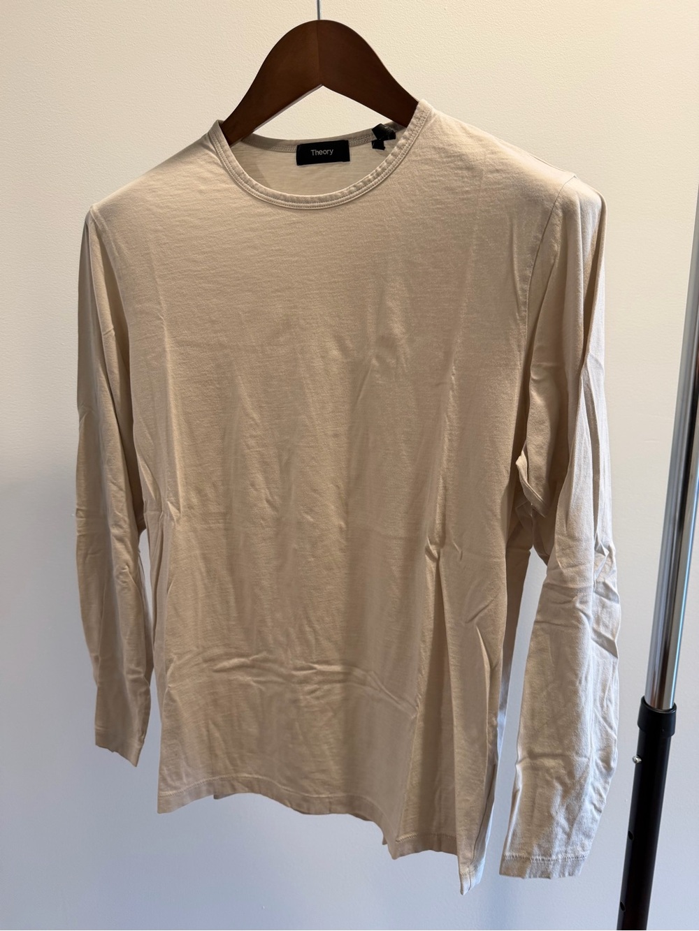 Theory Long Sleeve Crew Neck Top - white/cream
